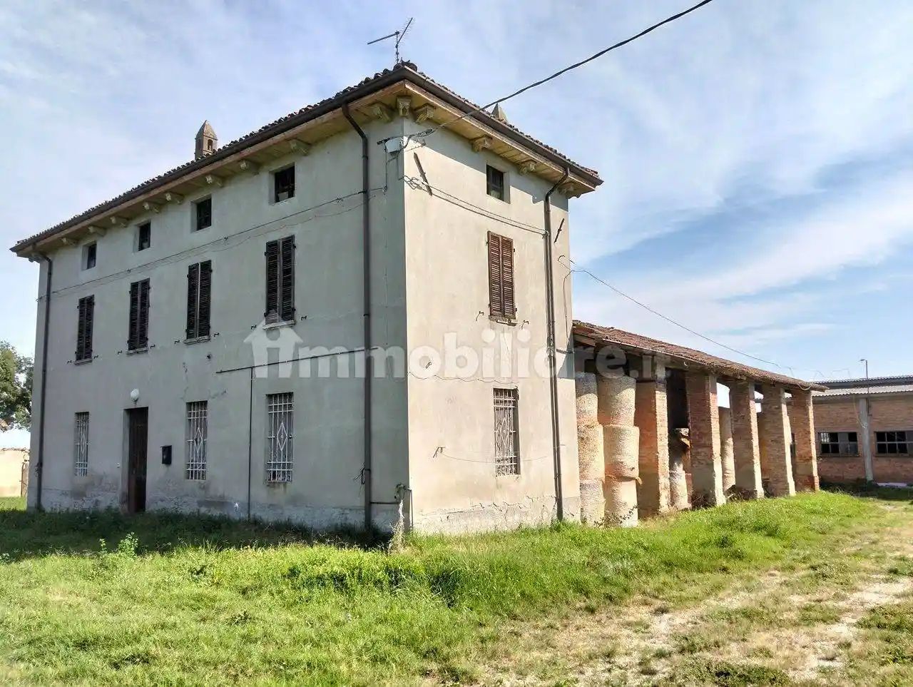 Rustico - Casale in vendita a Agazzano