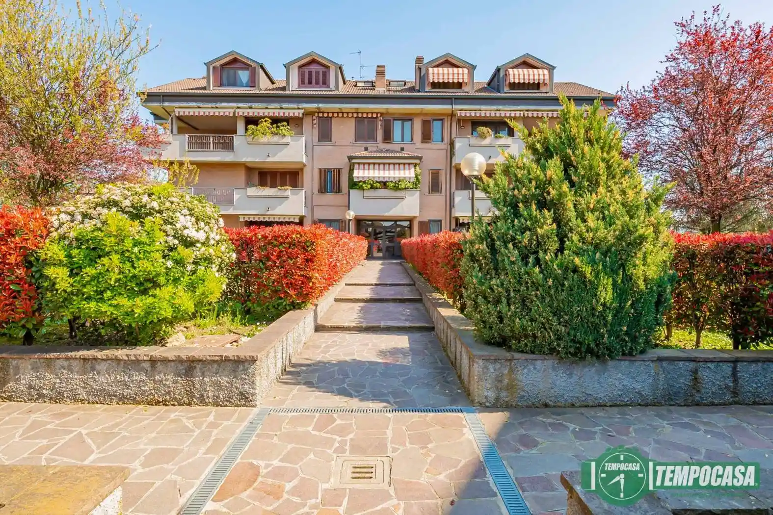 Appartamento in vendita a Cerro al Lambro