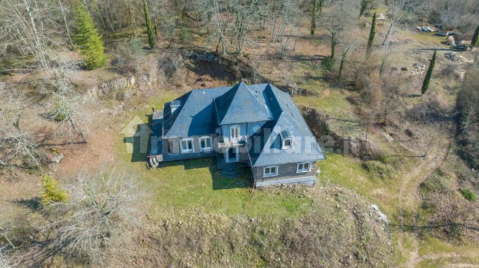 Villa in vendita a Casalvieri