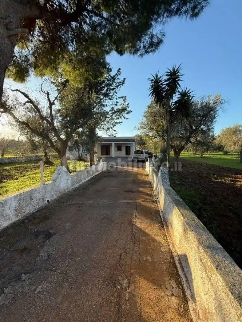 Villa in vendita a San Vito dei Normanni