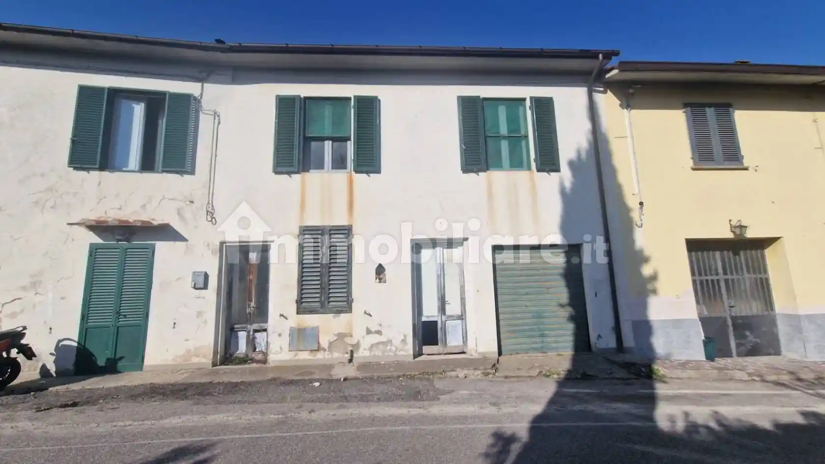 Casa indipendente in vendita a Quarrata