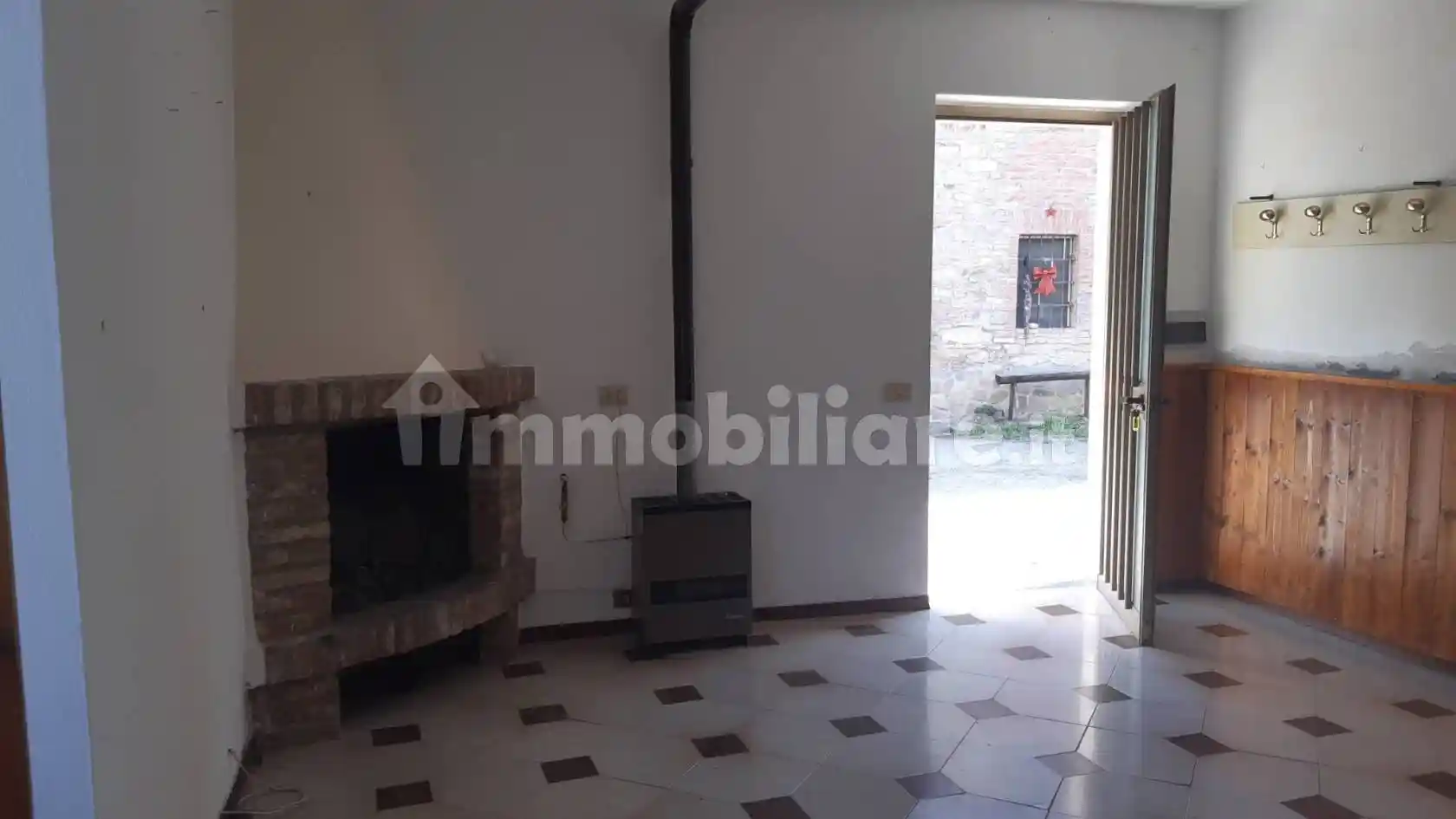 Casa indipendente in vendita a Pianello Val Tidone