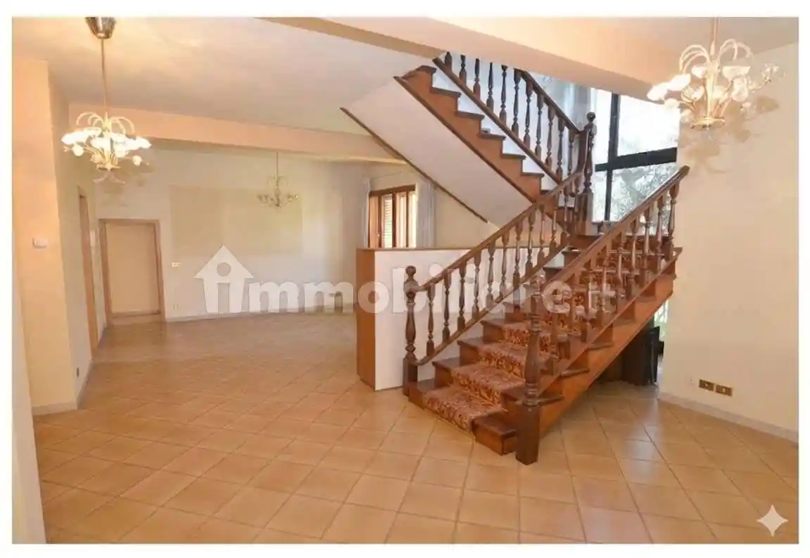 Villa in vendita a Monsummano Terme