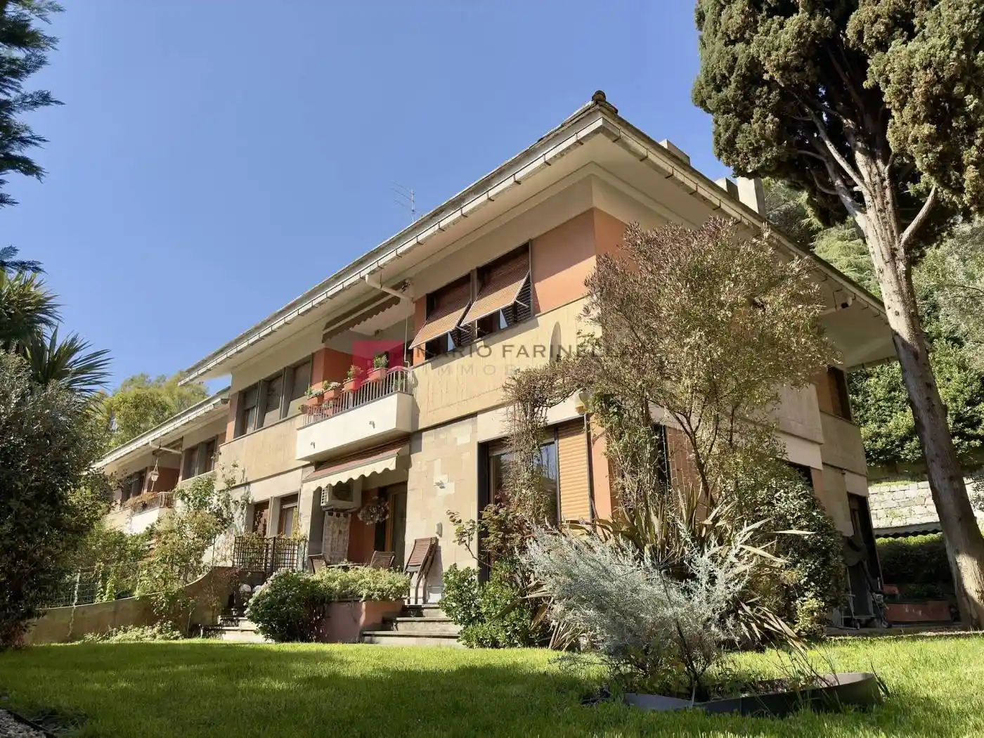 Appartamento in vendita a Genova