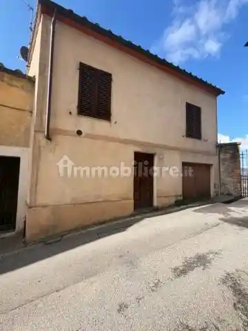 Casa indipendente in vendita a Roccastrada