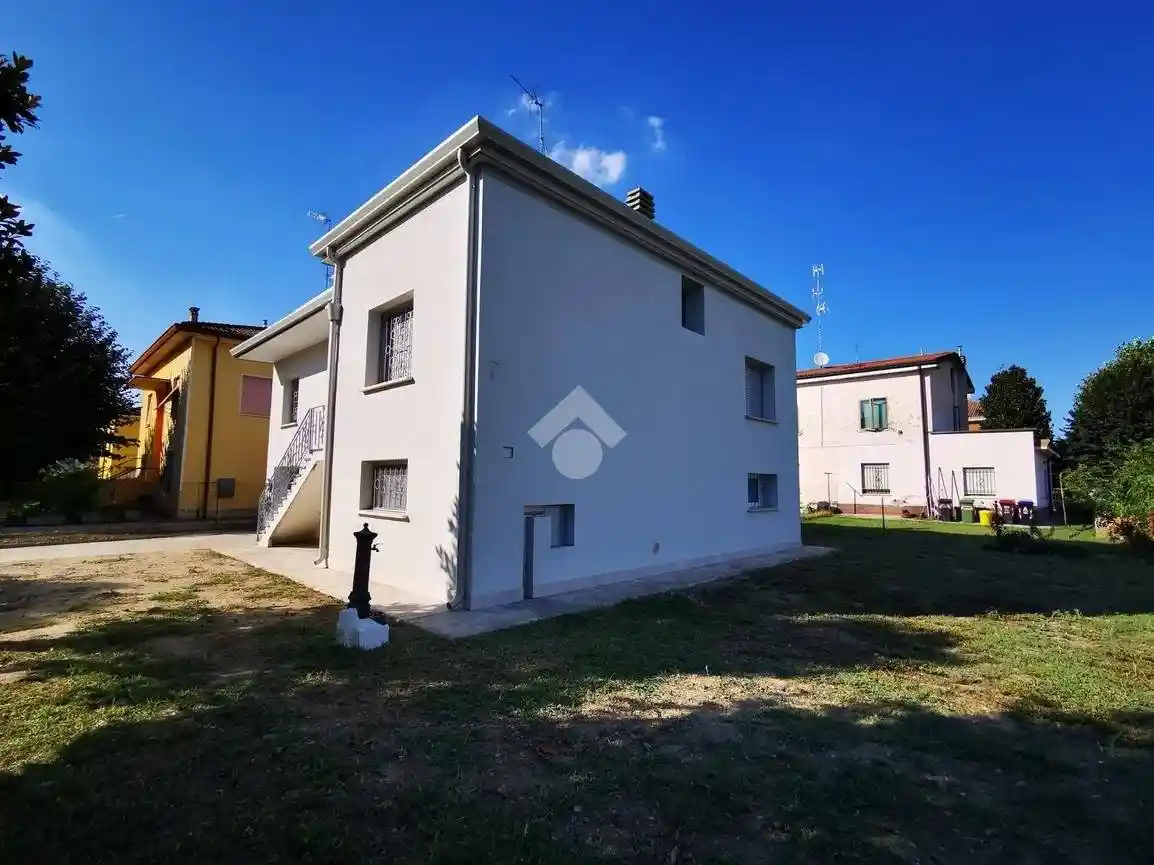 Casa indipendente in vendita a San Possidonio