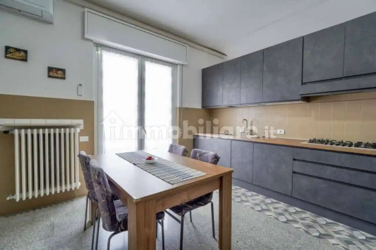 Appartamento in vendita a Sotto il Monte Giovanni XXIII