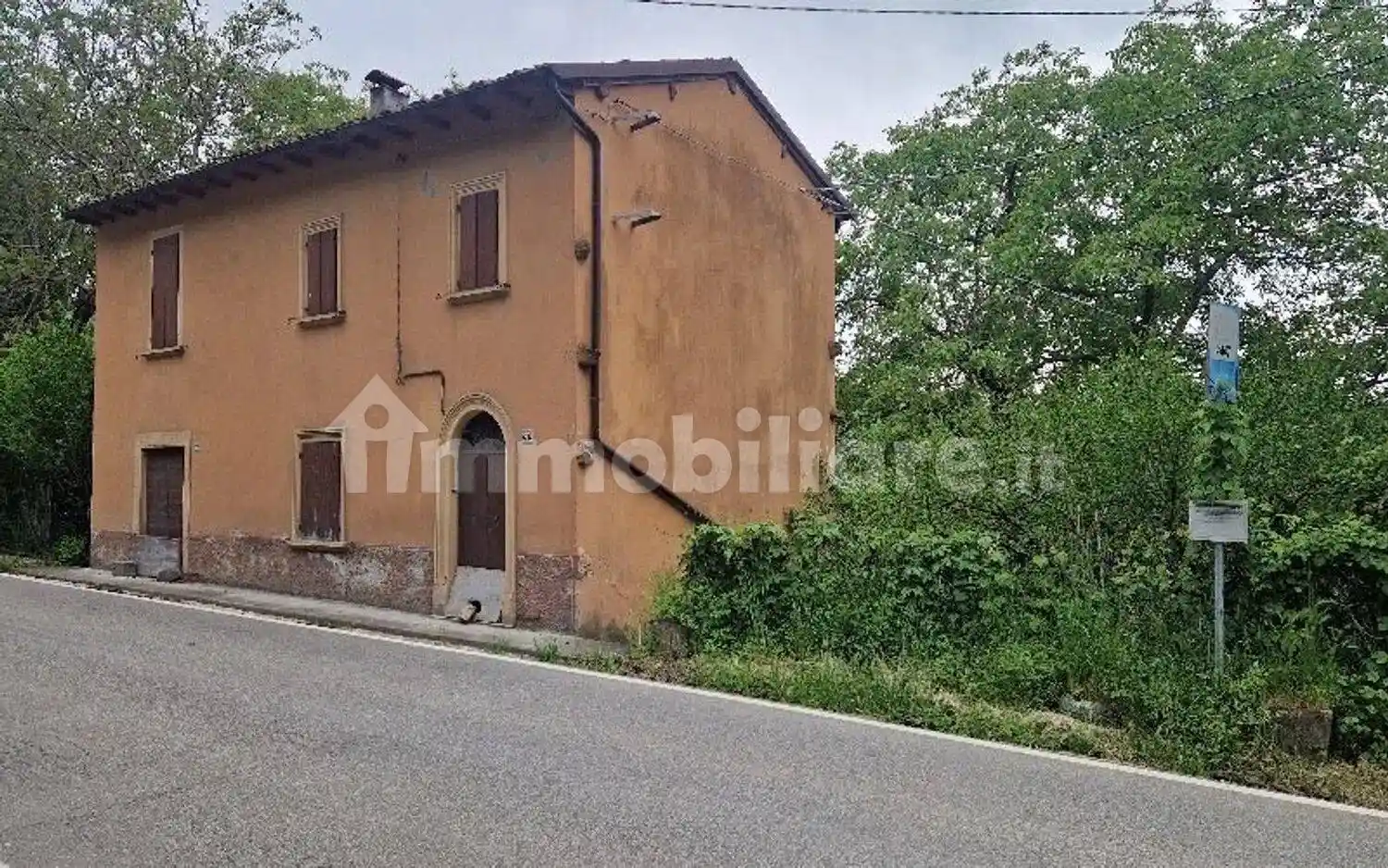 Villa in vendita a Montese