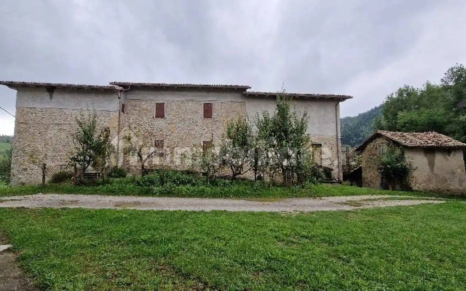 Rustico - Casale in vendita a Montese
