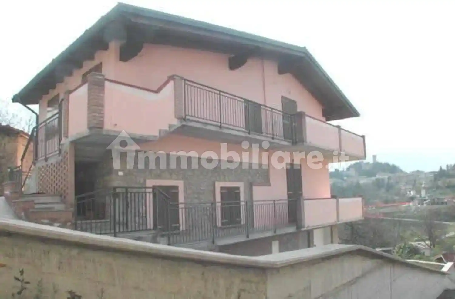 Villa in vendita a Montese