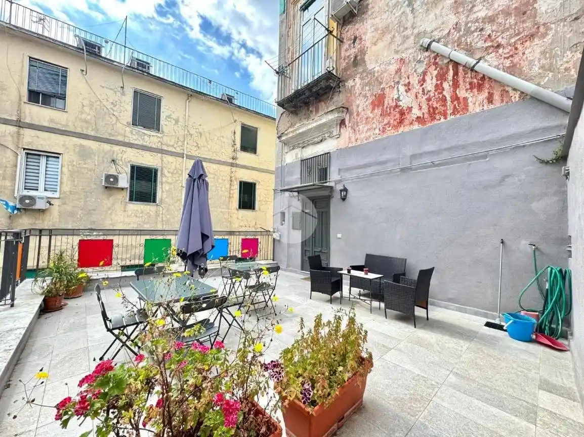 Appartamento in vendita a Napoli