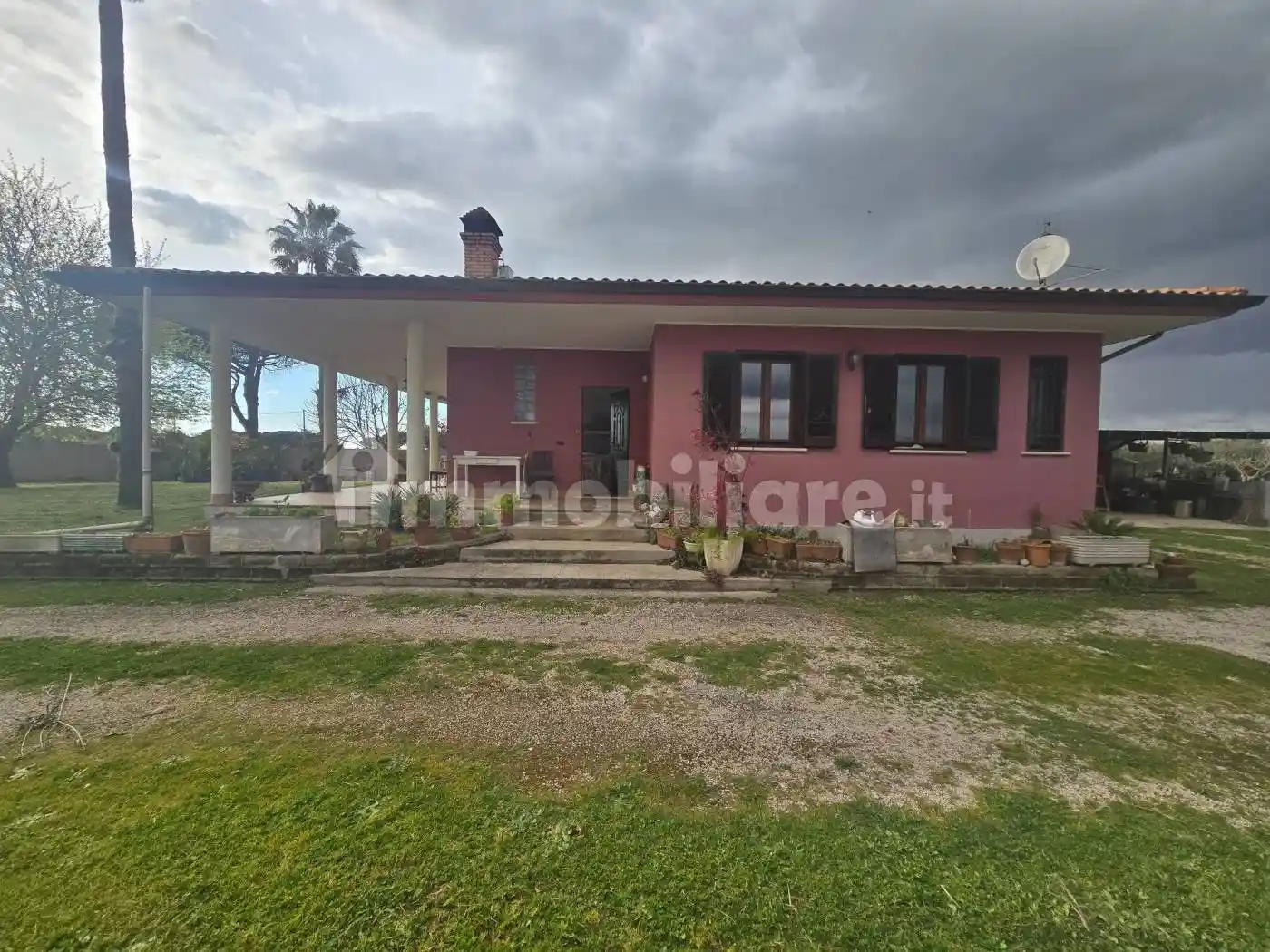 Villa in vendita a Nettuno