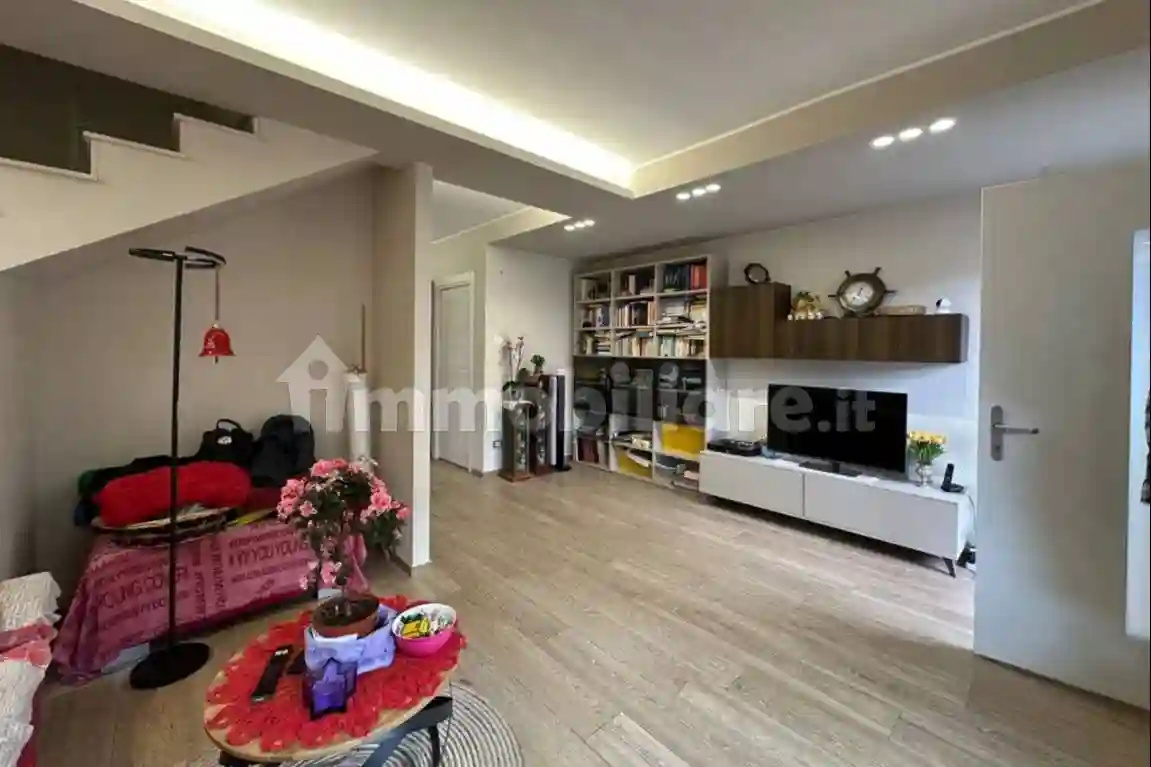 Villetta a schiera - foto 2