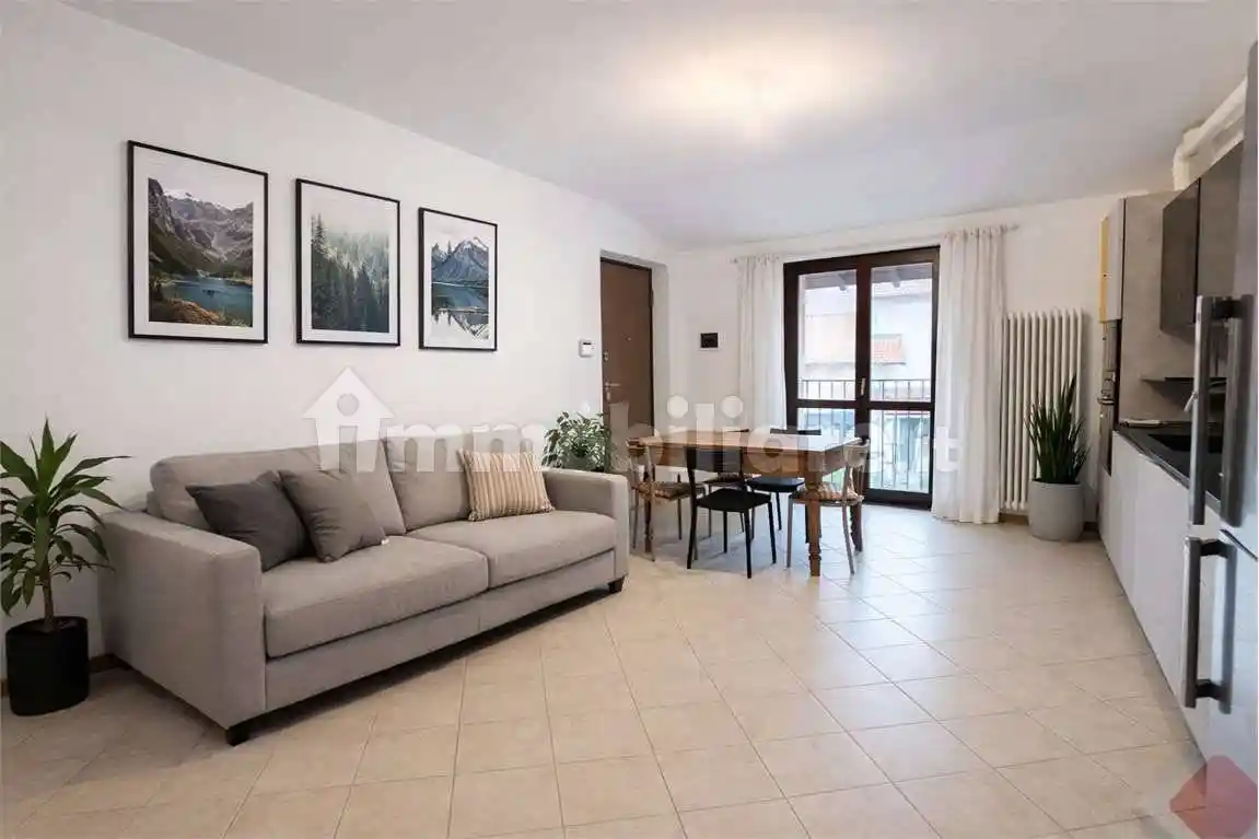 Appartamento in vendita a Guanzate