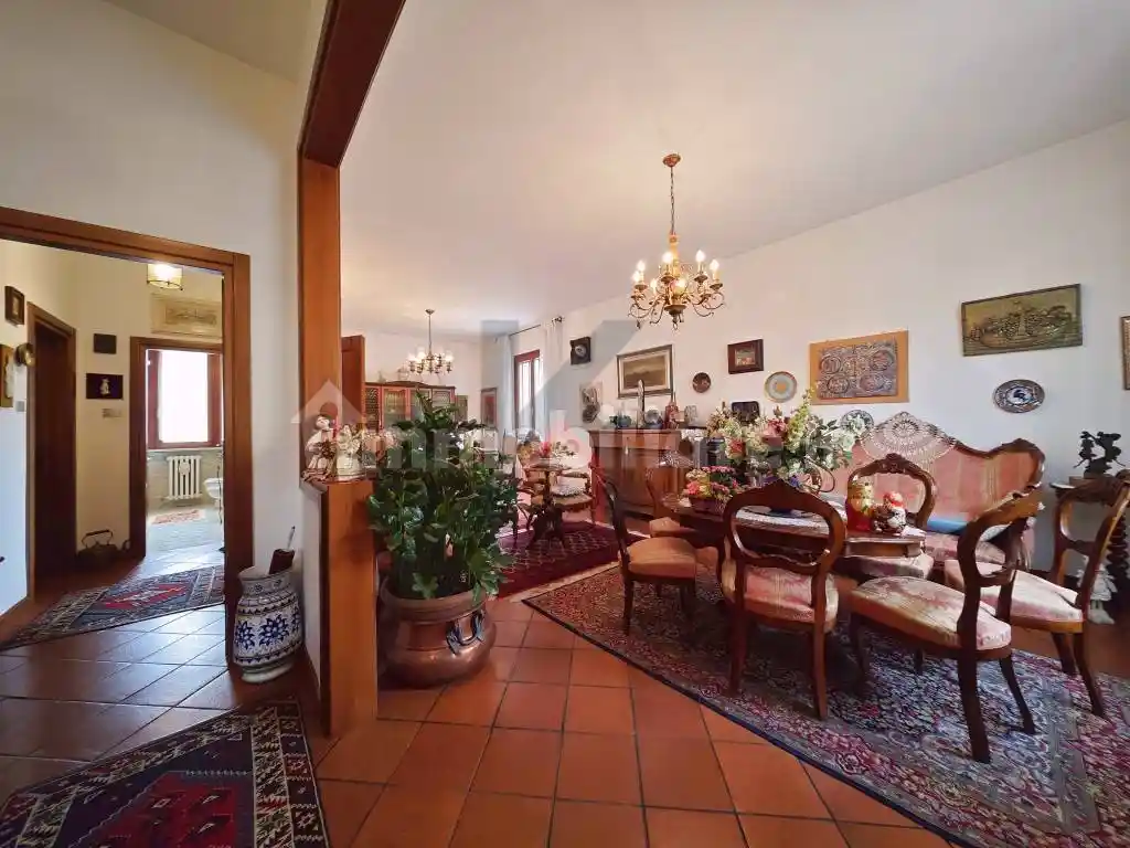 Casa indipendente in vendita a Forlì