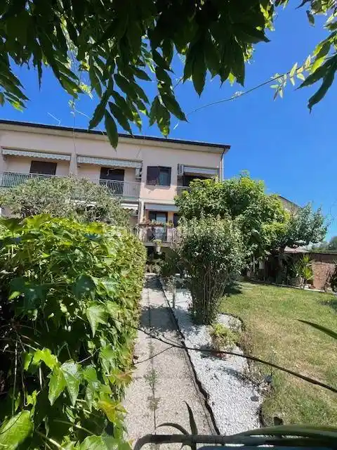 Villetta a schiera in vendita a Parma