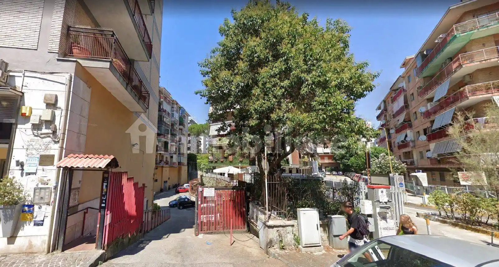 Appartamento in vendita a Napoli