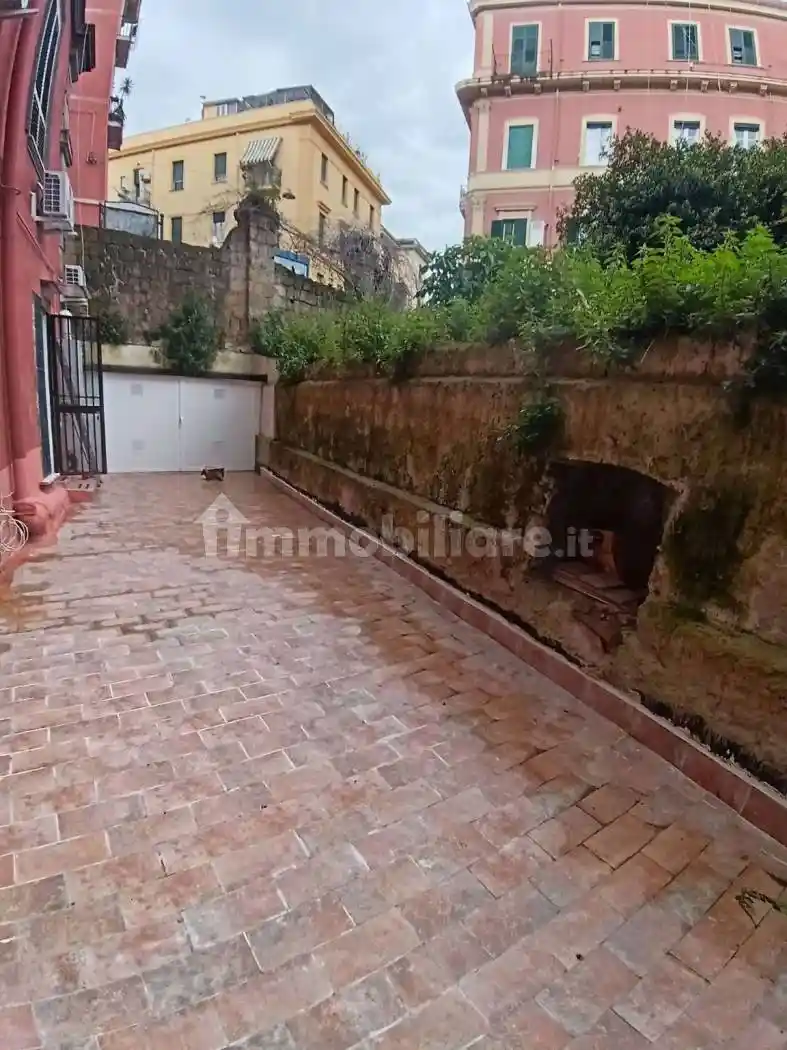 Appartamento in affitto a Napoli