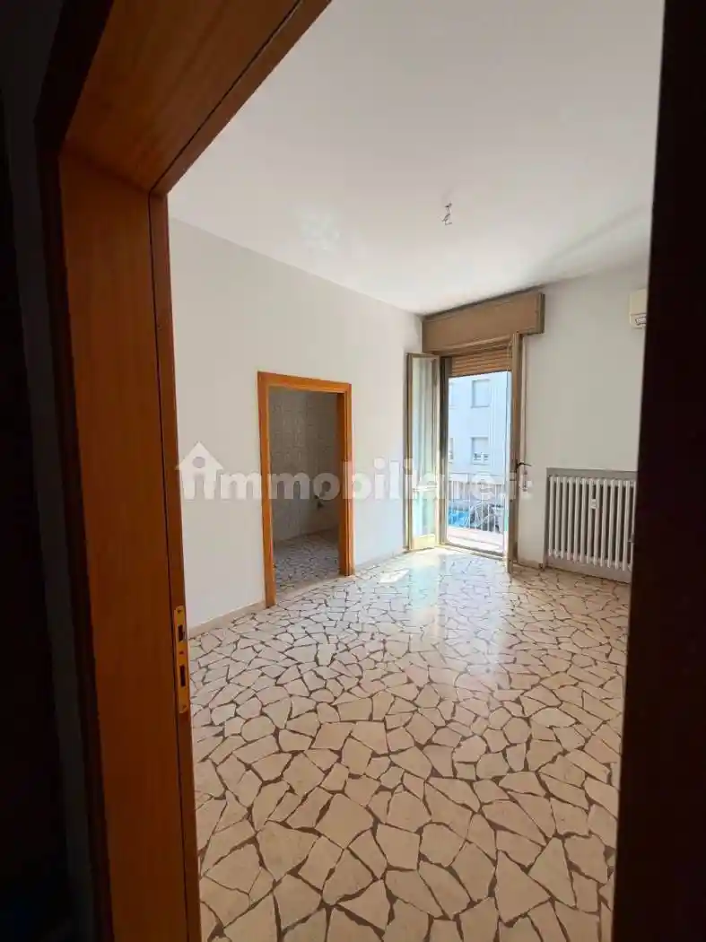 Palazzo - Edificio in vendita a San Lazzaro di Savena