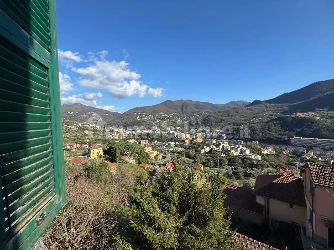 Appartamento in vendita a Genova