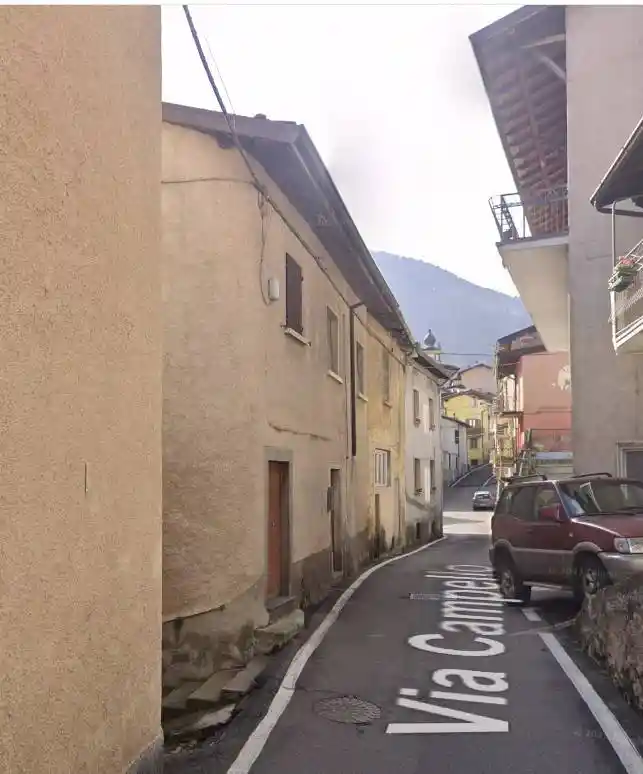 Palazzo - Stabile in vendita a Fonteno