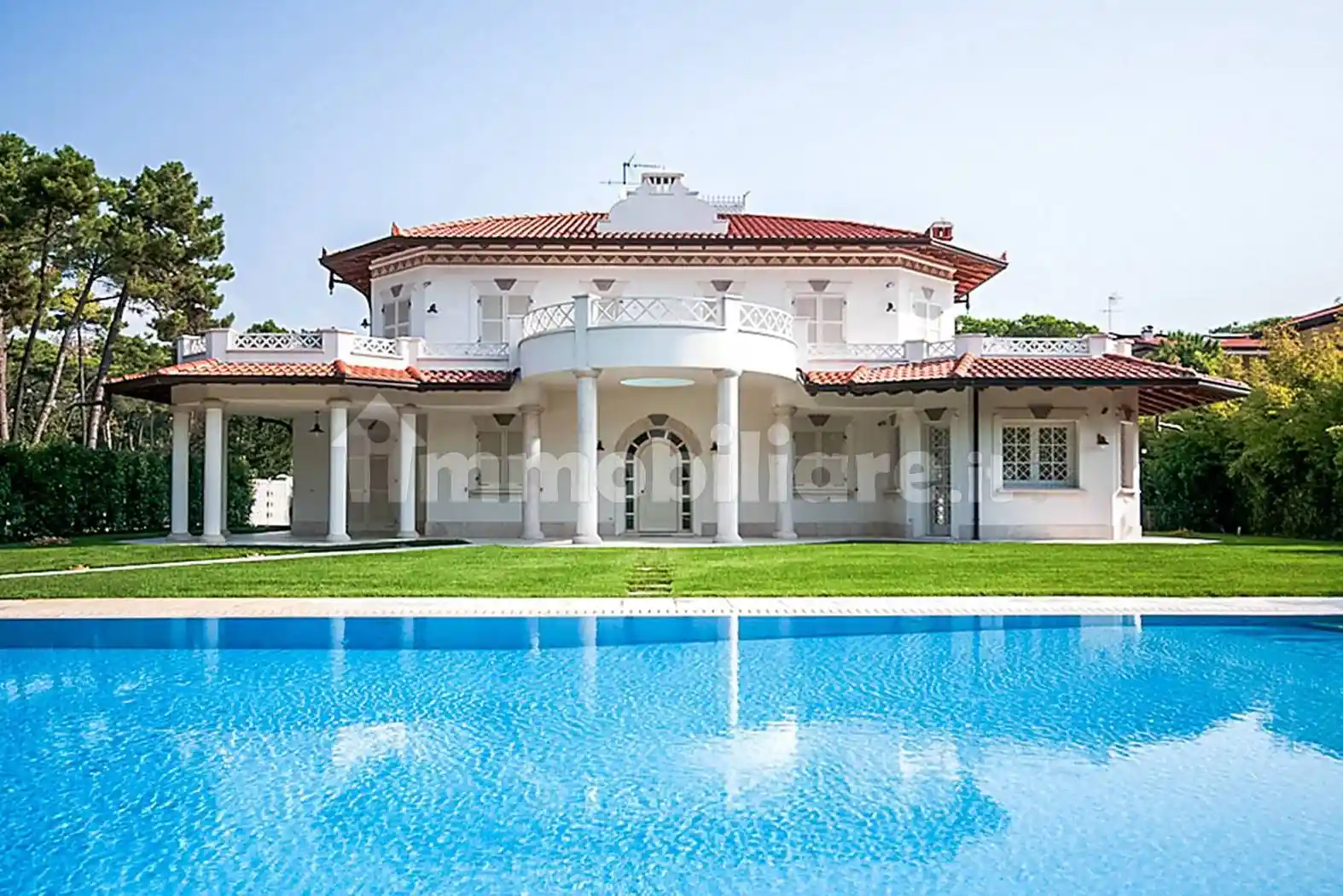 Villa in vendita a Forte dei Marmi