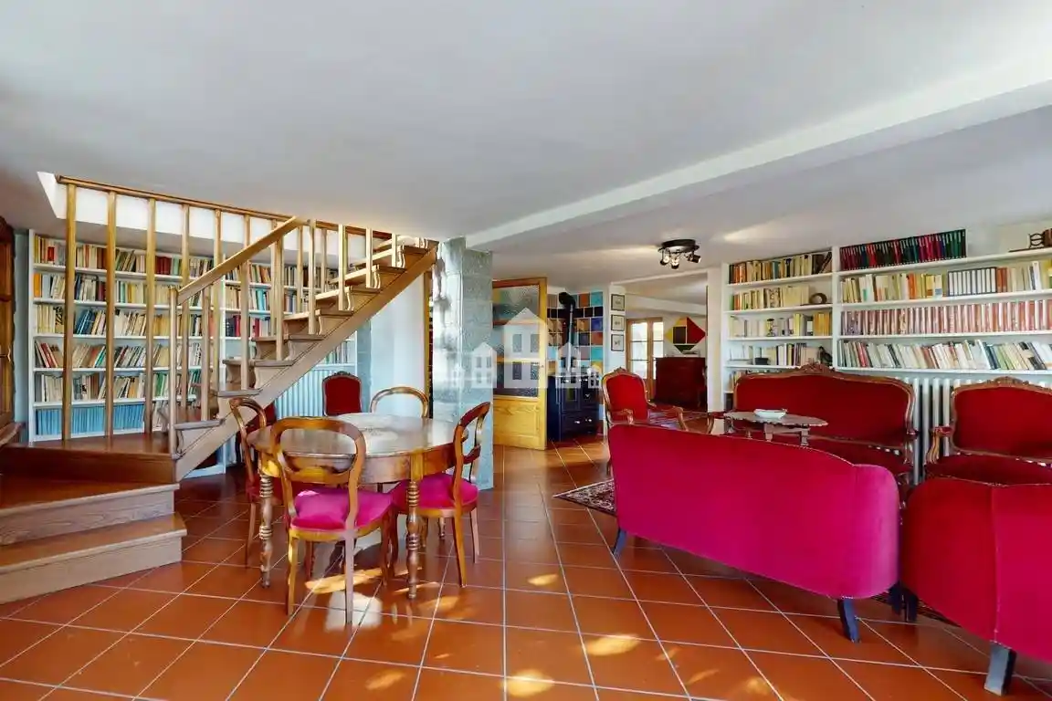 Villa in vendita a Castelnuovo Nigra
