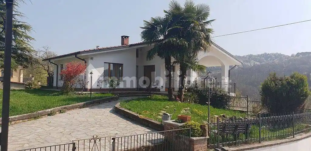 Villa in affitto a Lauriano