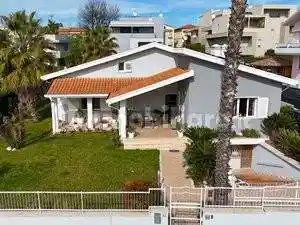 Villa in vendita a Giulianova