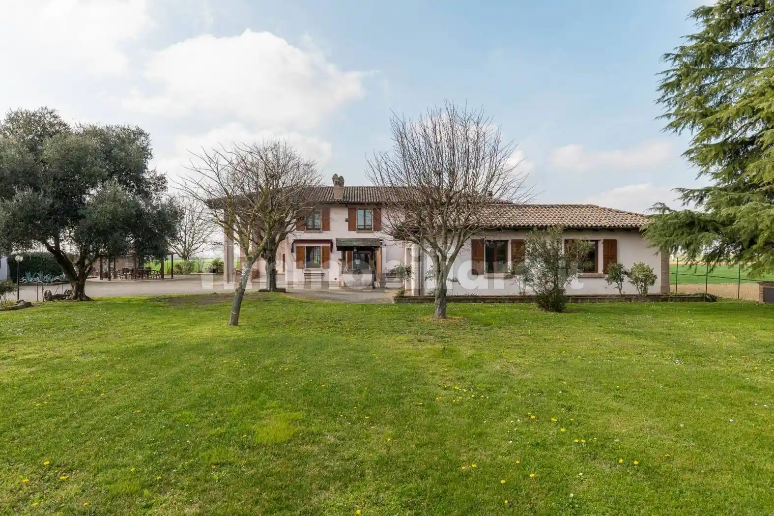 Villa in vendita a Granarolo dell'Emilia