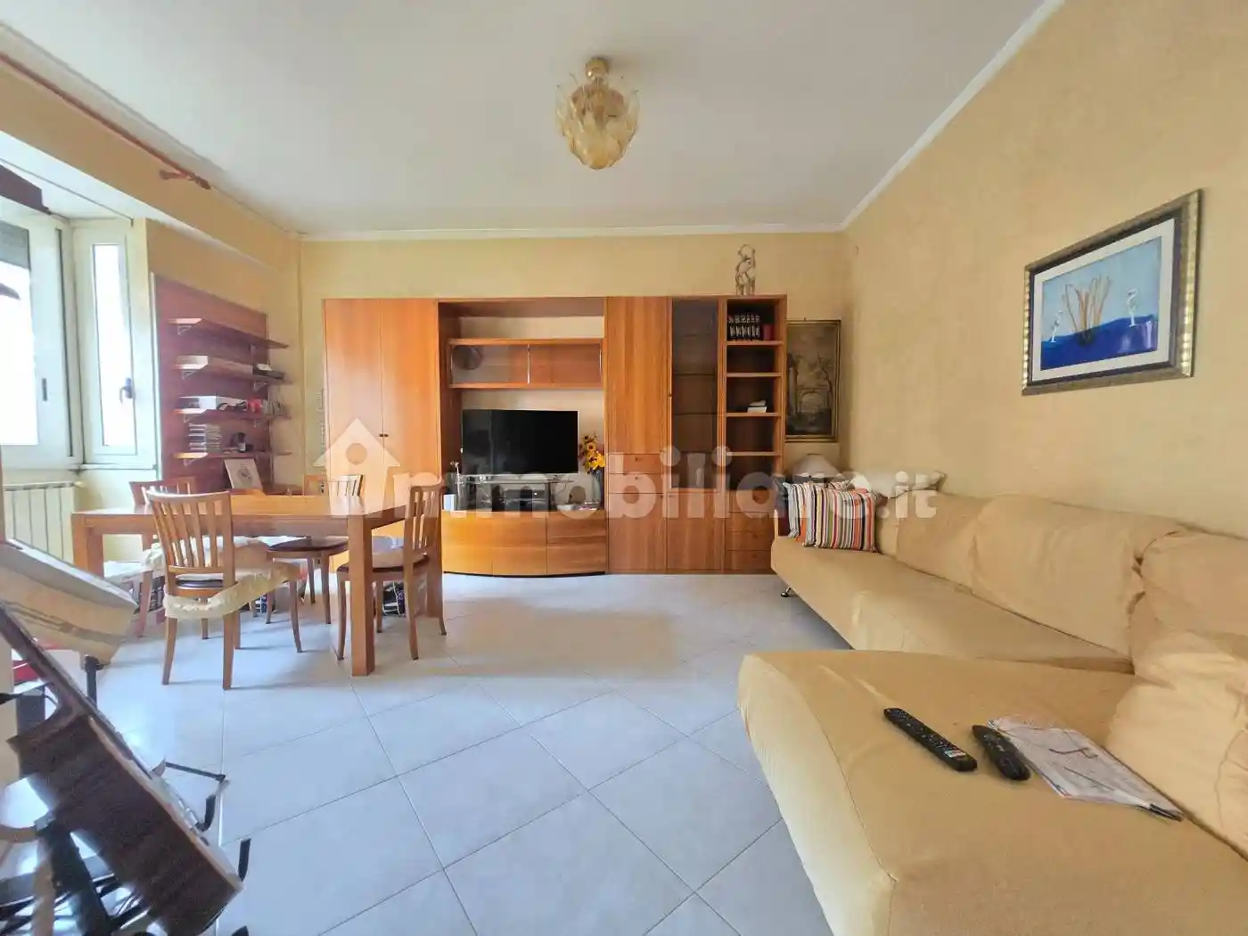 Appartamento in vendita a Napoli