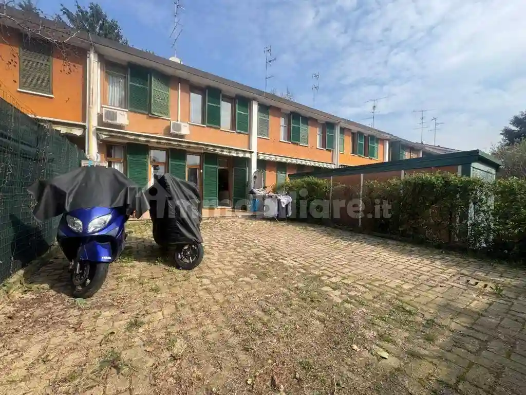 Villetta a schiera - foto 2