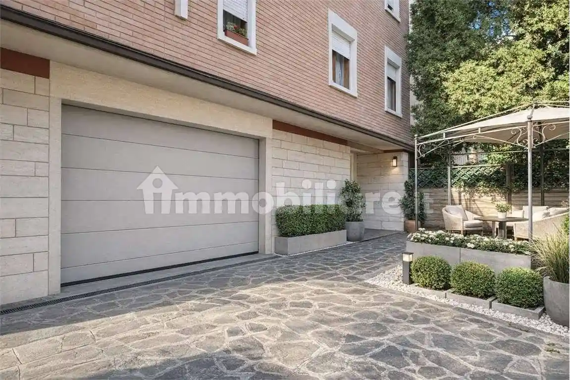 Casa indipendente in vendita a Modena