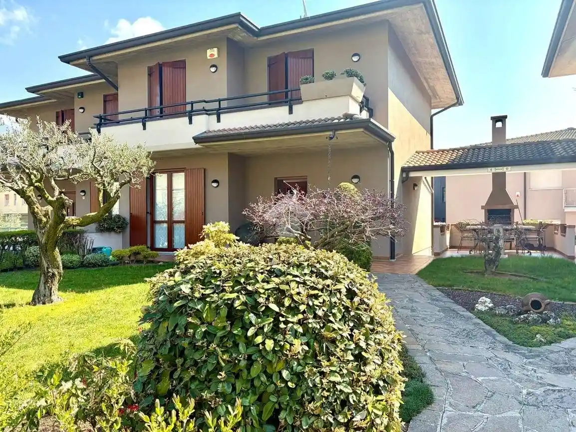 Villa in vendita a Concesio