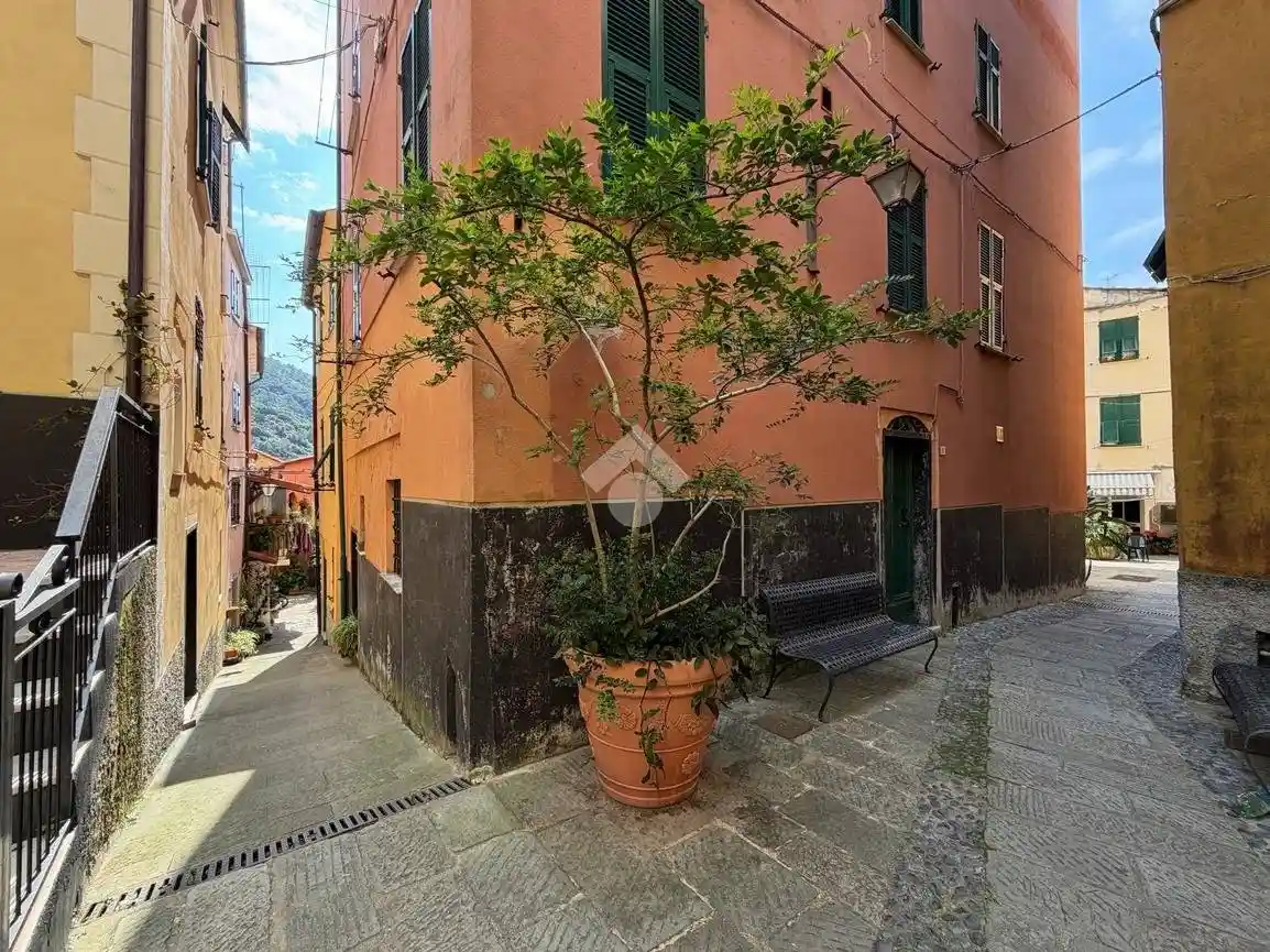 Appartamento in vendita a Deiva Marina