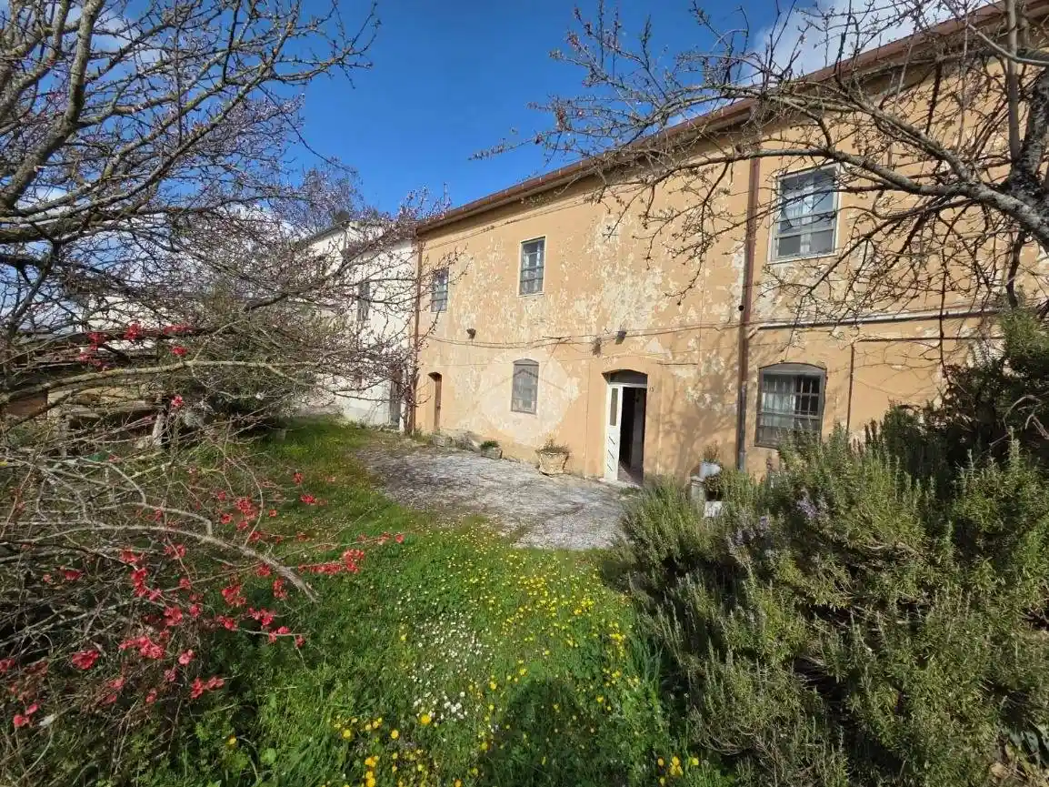 Rustico - Casale in vendita a Campobasso