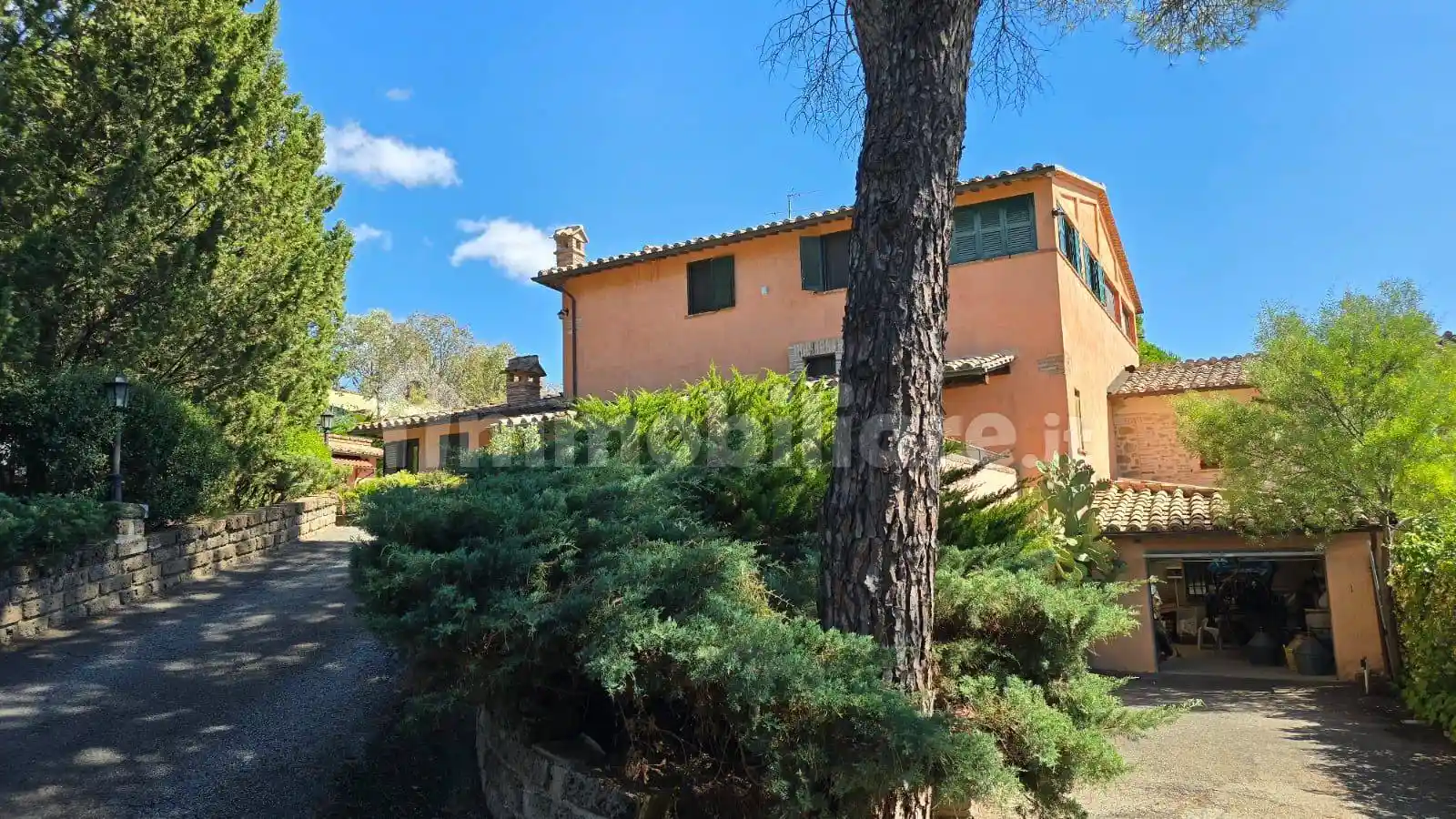 Villa in vendita a Corciano