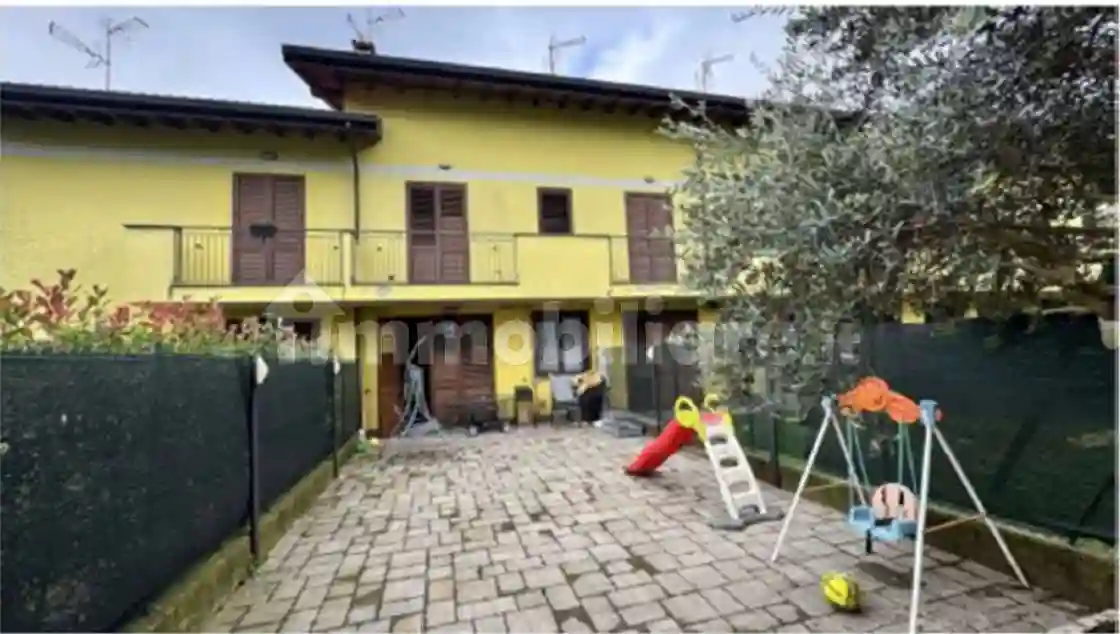 Villetta a schiera - foto 2