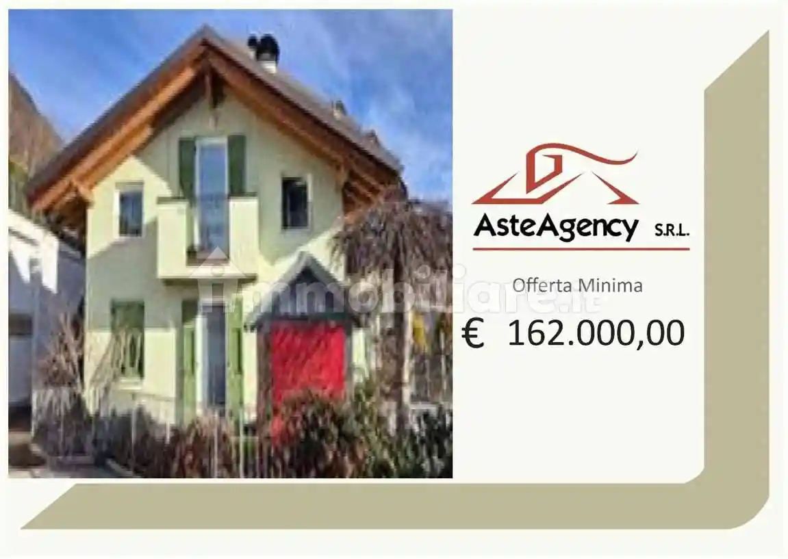 Appartamento in vendita a Novella