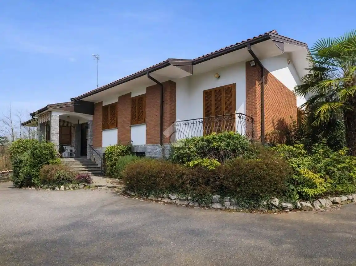Villa in vendita a Roasio