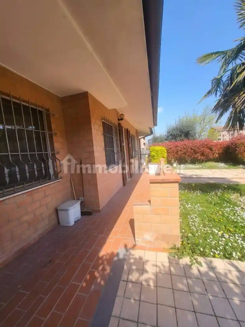 Villa in vendita a Finale Emilia