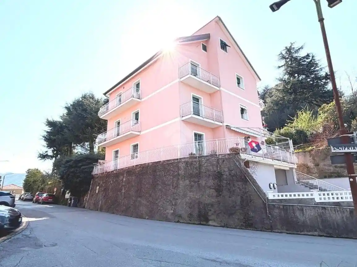 Appartamento in vendita a Serra Riccò