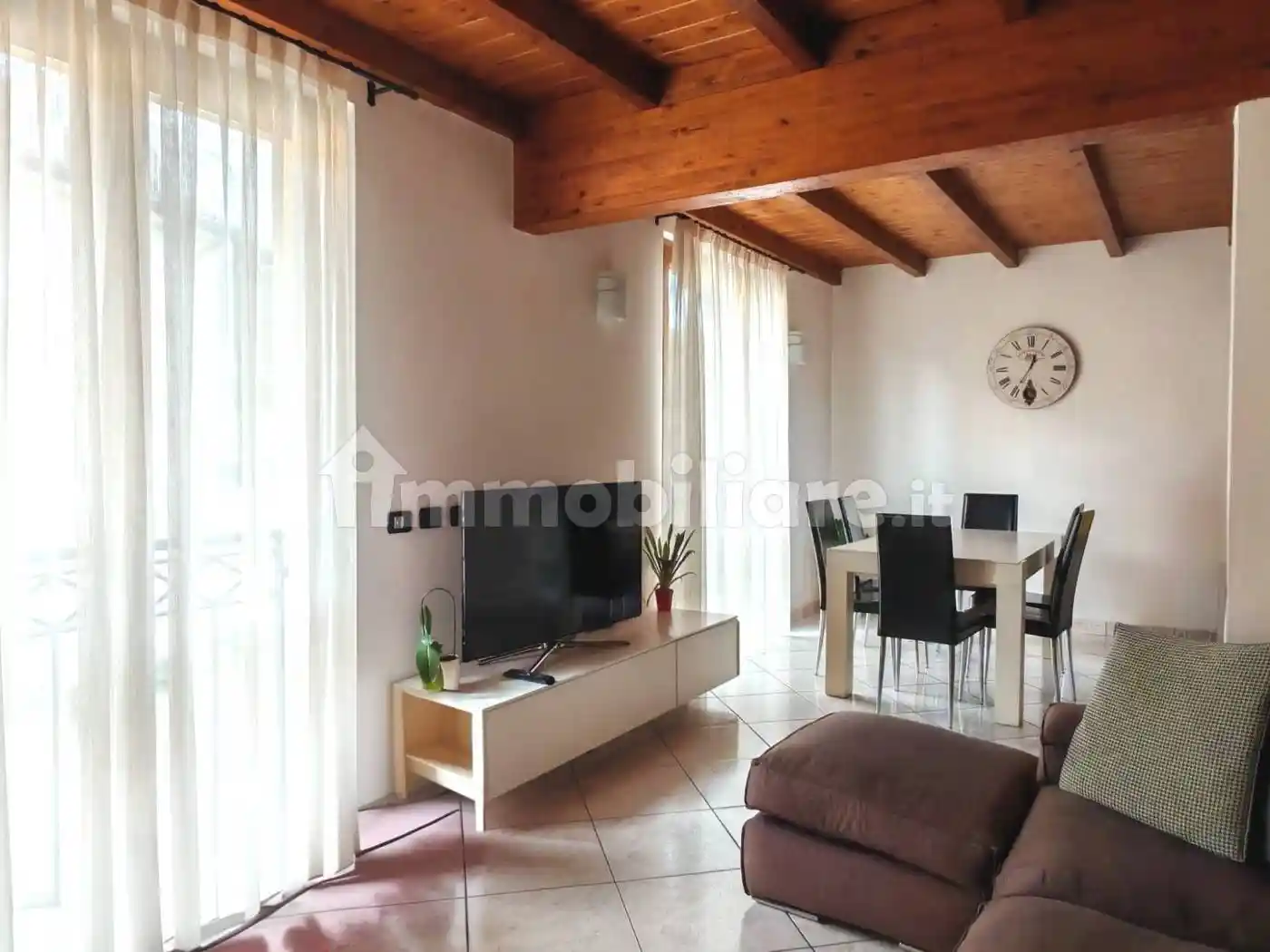 Casa indipendente in vendita a Solbiate con Cagno