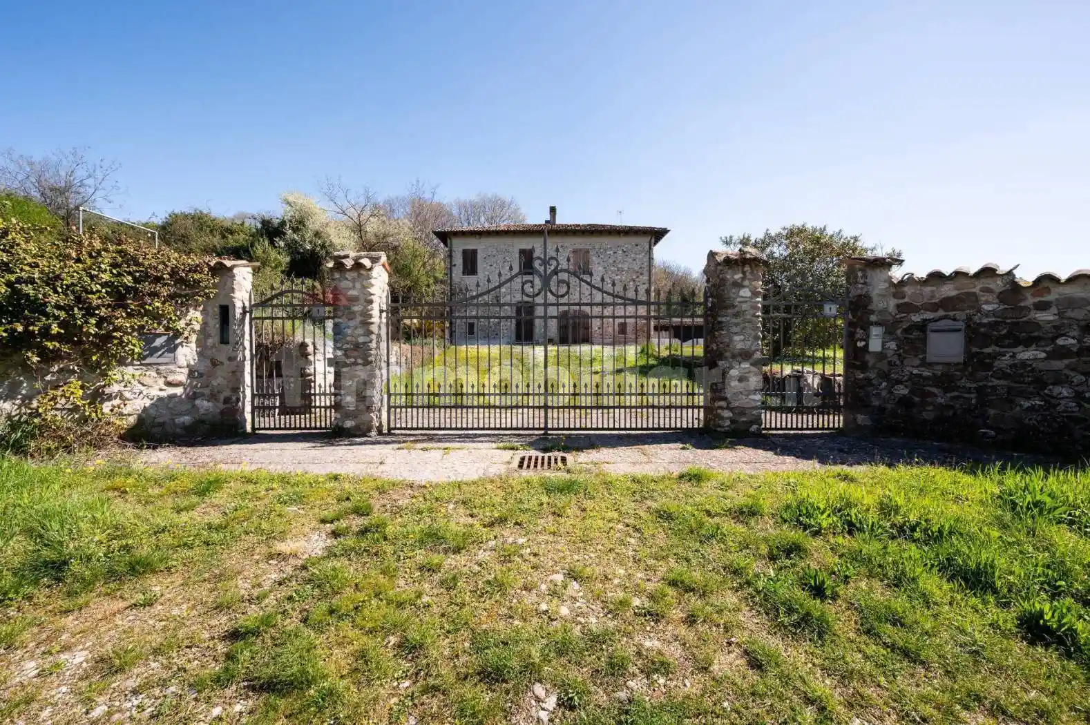 Villa in vendita a Cavriana