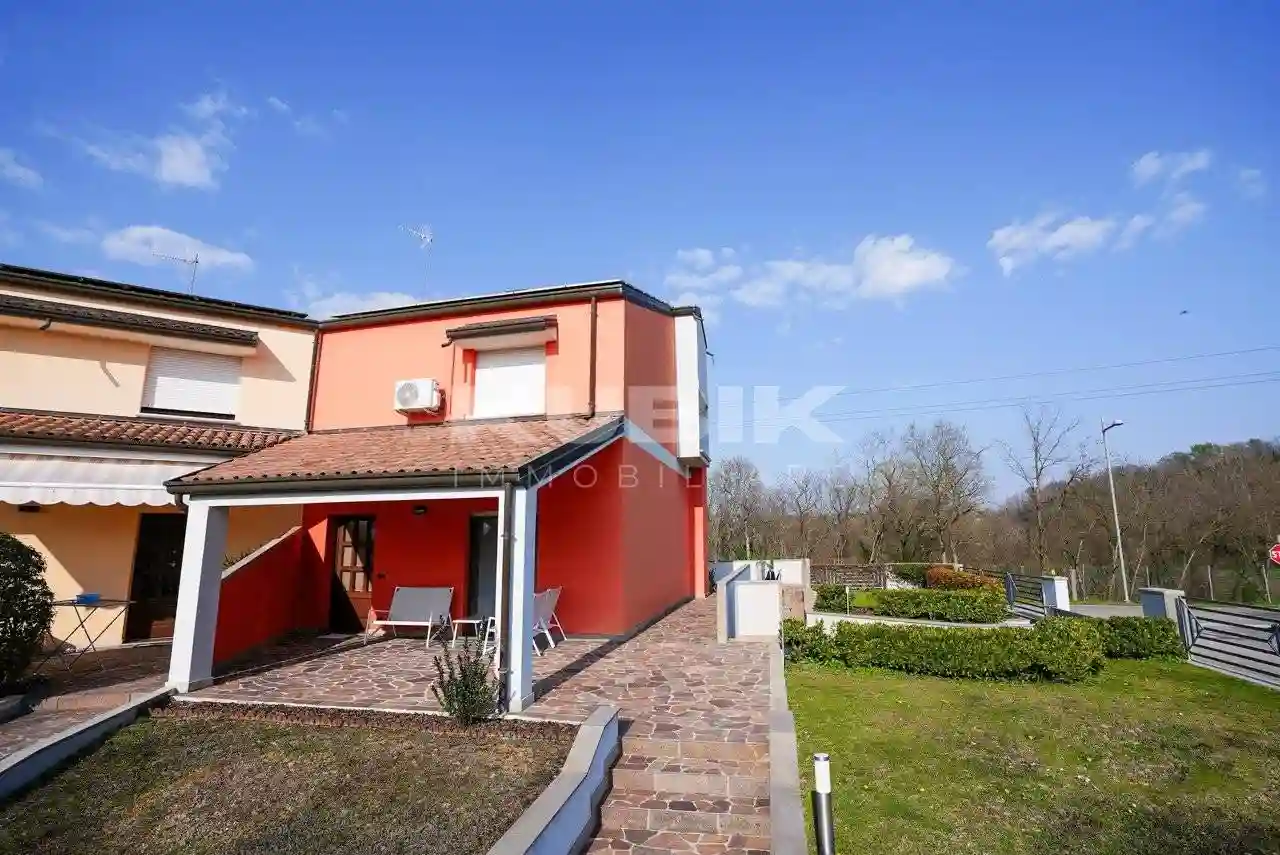 Villetta a schiera - foto 2