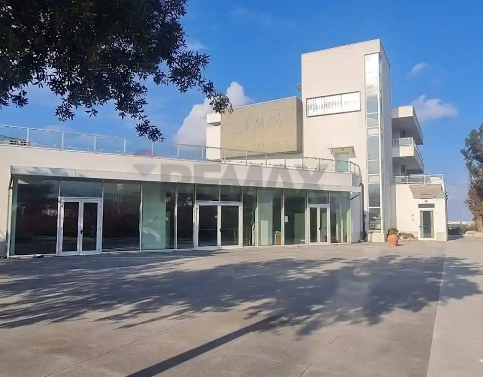 Palazzo - Edificio in vendita a Tollo
