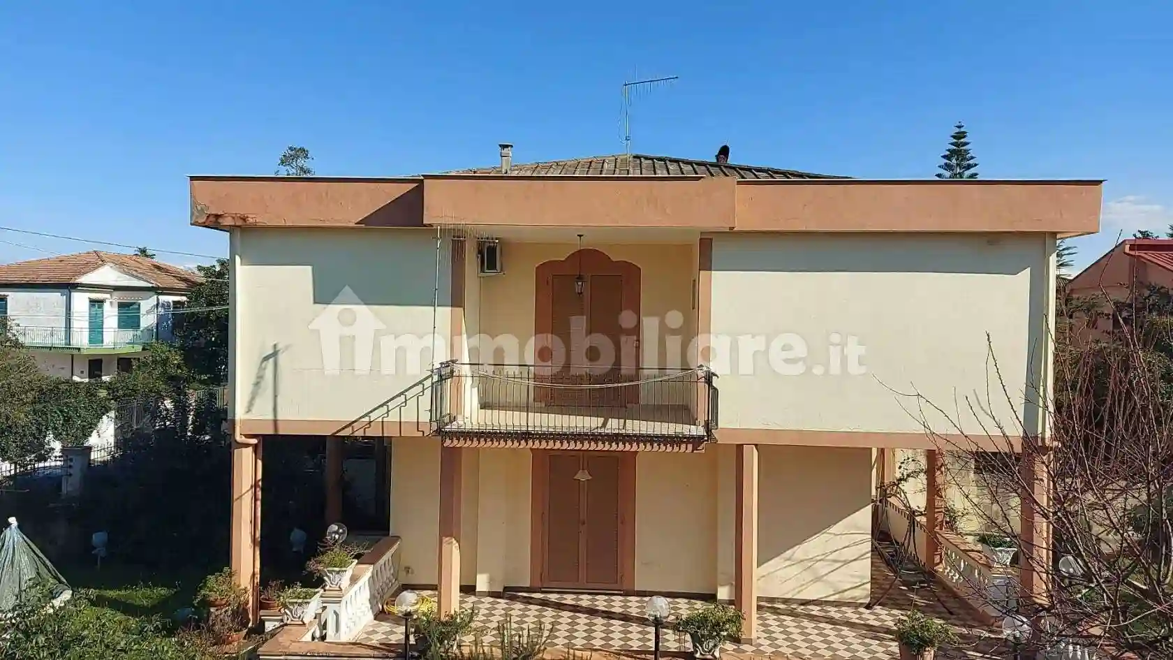 Villa - foto 2