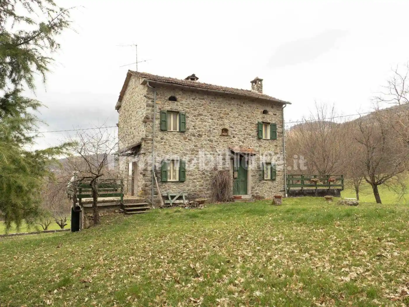 Rustico - Casale in vendita a Montefiorino