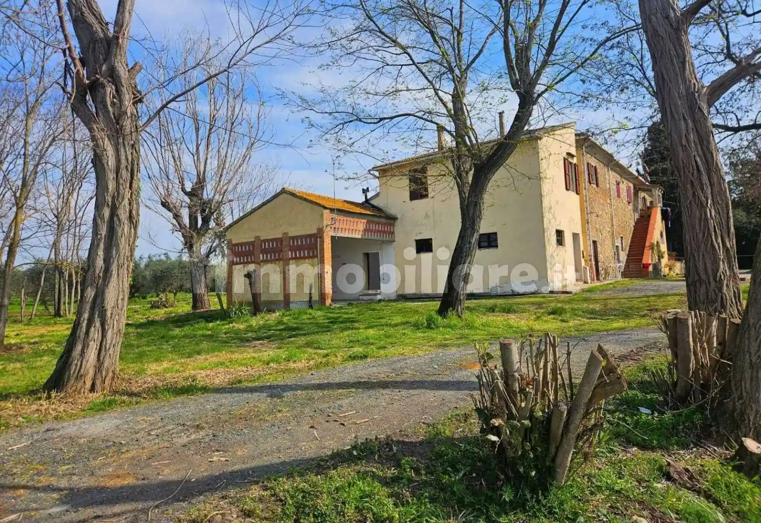 Rustico - Casale in vendita a Rosignano Marittimo