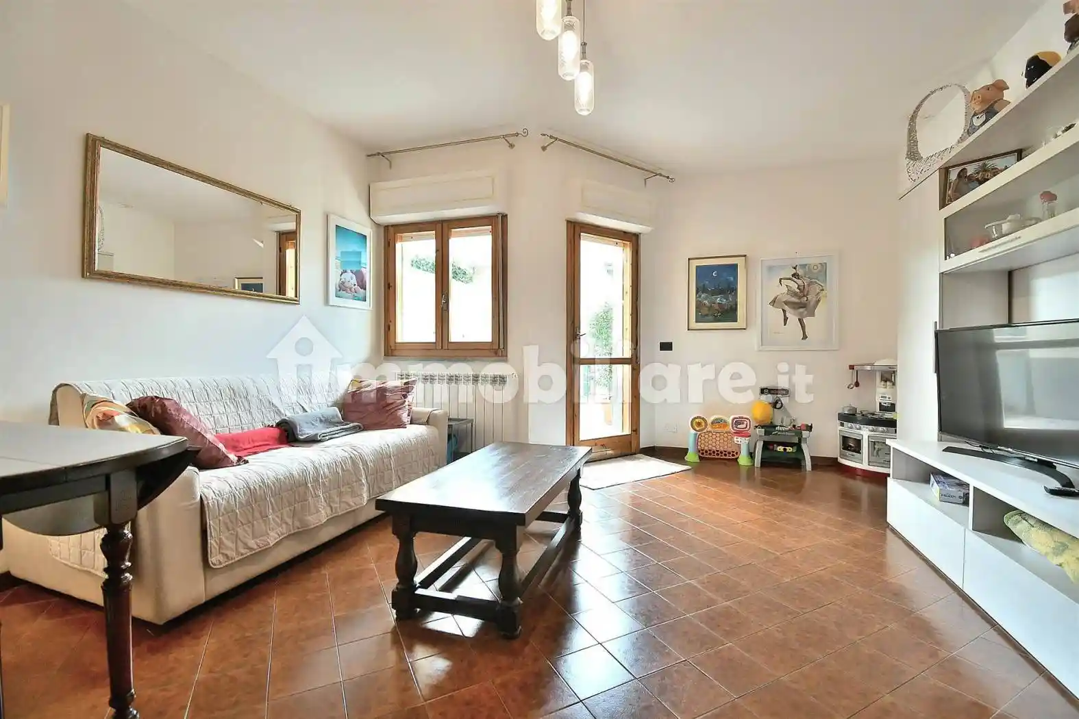 Appartamento in vendita a Monteroni d'Arbia